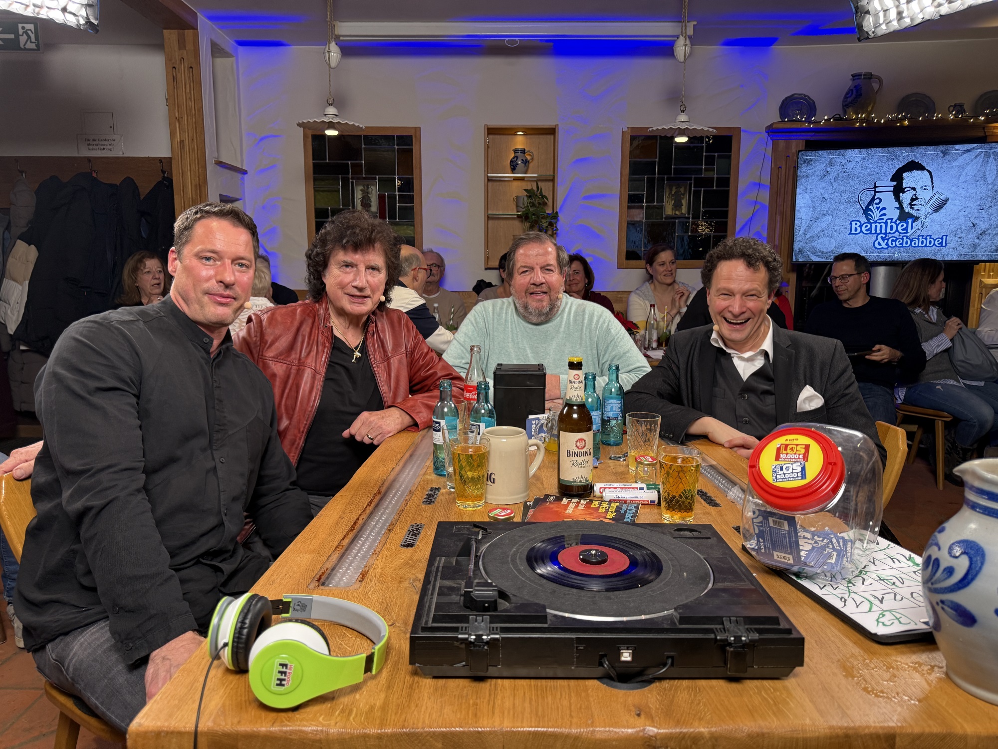 Bembel & Gebabbel – Folge 112 mit Bastian Bernhagen, Olaf, der Flipper & Harry Keatonb