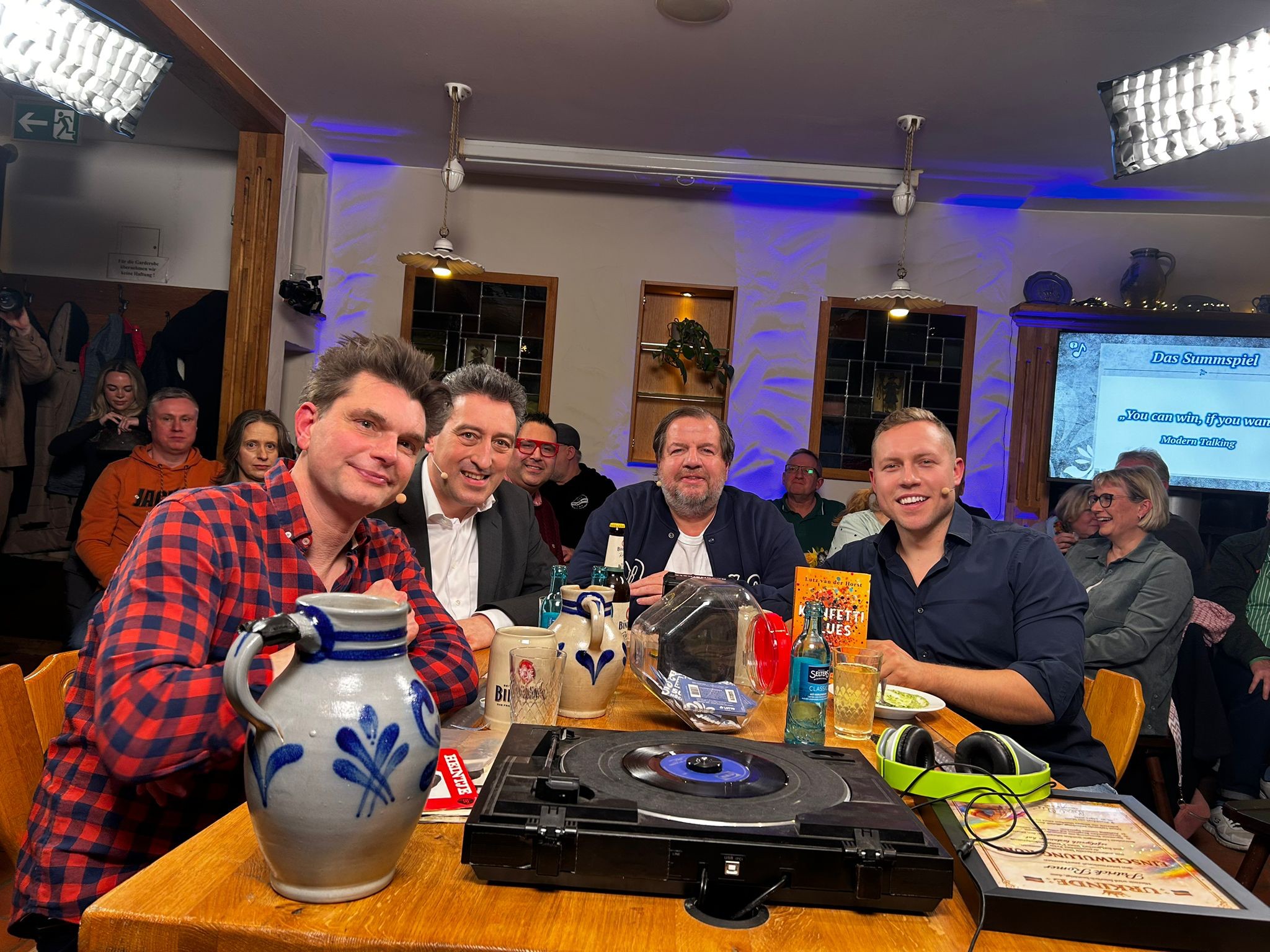 Bembel & Gebabbel – Folge 111 mit Lutz van der Horst, Dr. Michael Maxelon & Patrick Romerb